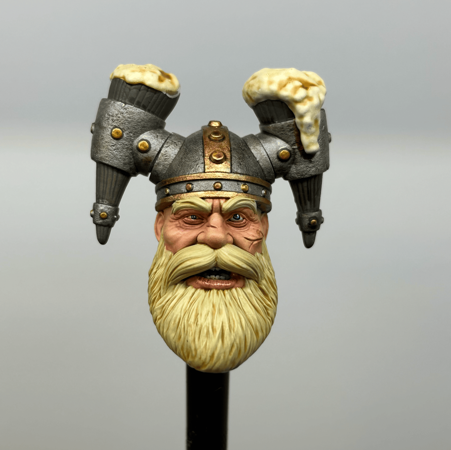 Beer blond dwarf painted headsculpt 1.0